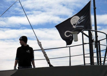 מרינה הלוחמת וציידי הלוויתנים