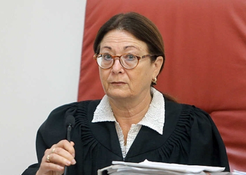 השופטת אסתר חיות, נשיאת בית המשפט העליון