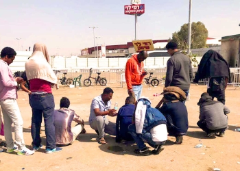 מתחם רשות ההגירה בבני ברק | צילום: חיים הר-זהב