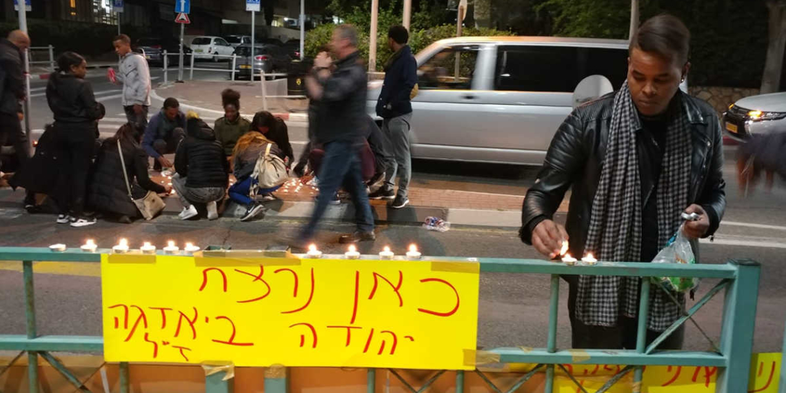 המקום בו נורה יהודה ביאדגה בידי שוטרים בבת ים | צילום: אבי בלכרמן