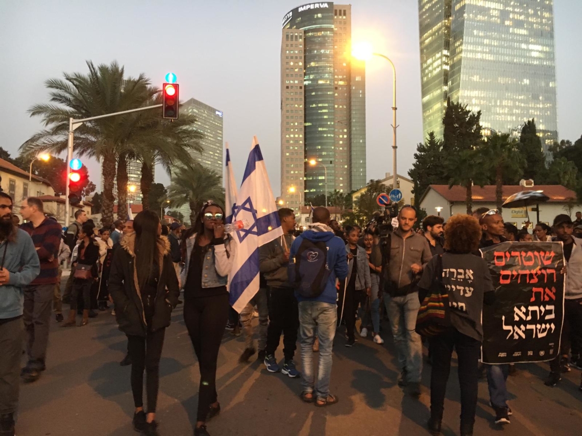 הפגנה נגד אלימות משטרתית כלפי הקהילה האתיופית בעקבות מותו של יהודה ביאדגה ז״ל | צילום: מאיה הפנר