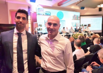 "תיכף אפי מגיע": מה קורה במשרד עורכי הדין של לירום סנדה