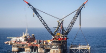 אסדת לווייתן | צילום מרק ישראל סלם, פלאש90