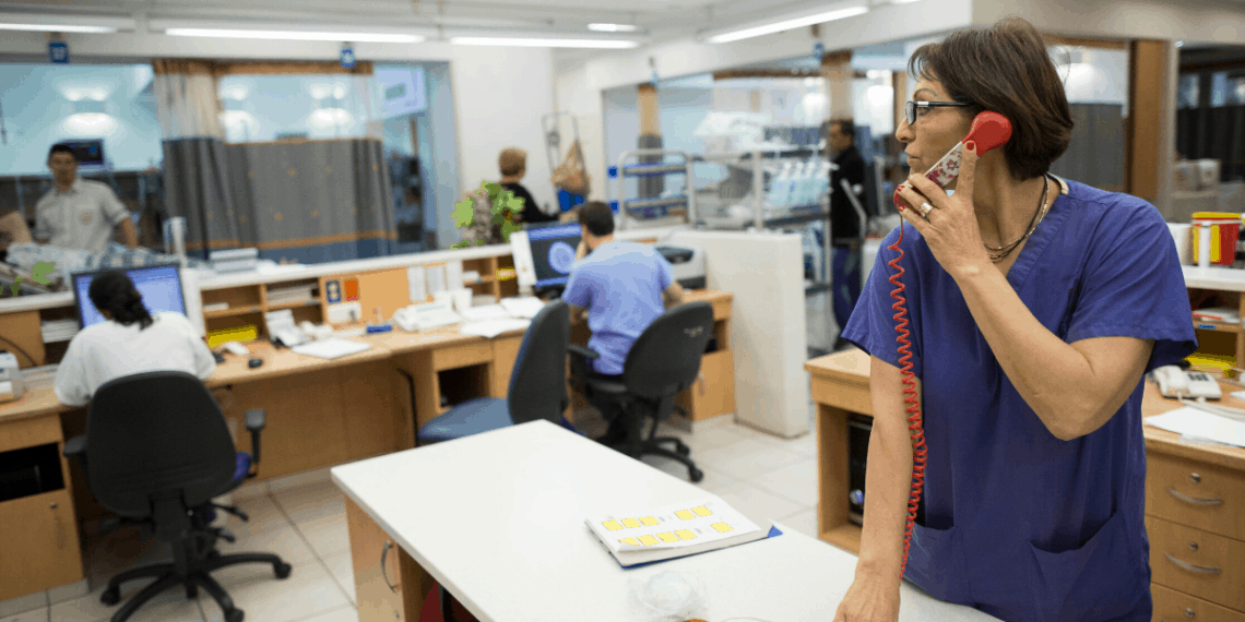 מיון הדסה עין כרם. "אצל כולם חלה ירידה דרמטית בכמות המאושפזים" | צילום: יונתן סינדל / פלאש 90