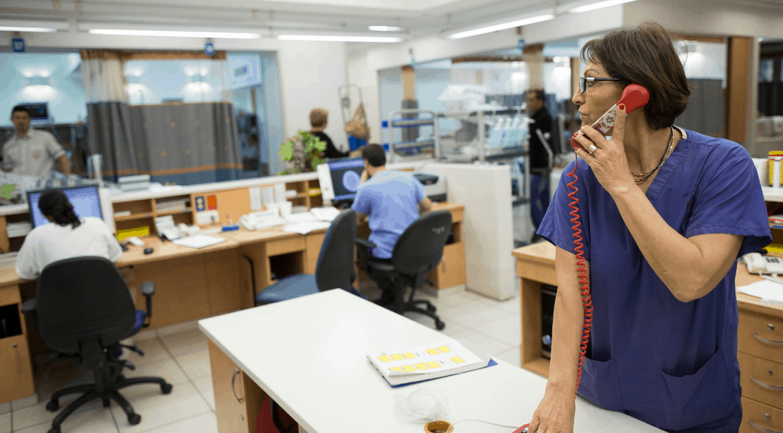 מיון הדסה עין כרם. "אצל כולם חלה ירידה דרמטית בכמות המאושפזים" | צילום: יונתן סינדל / פלאש 90