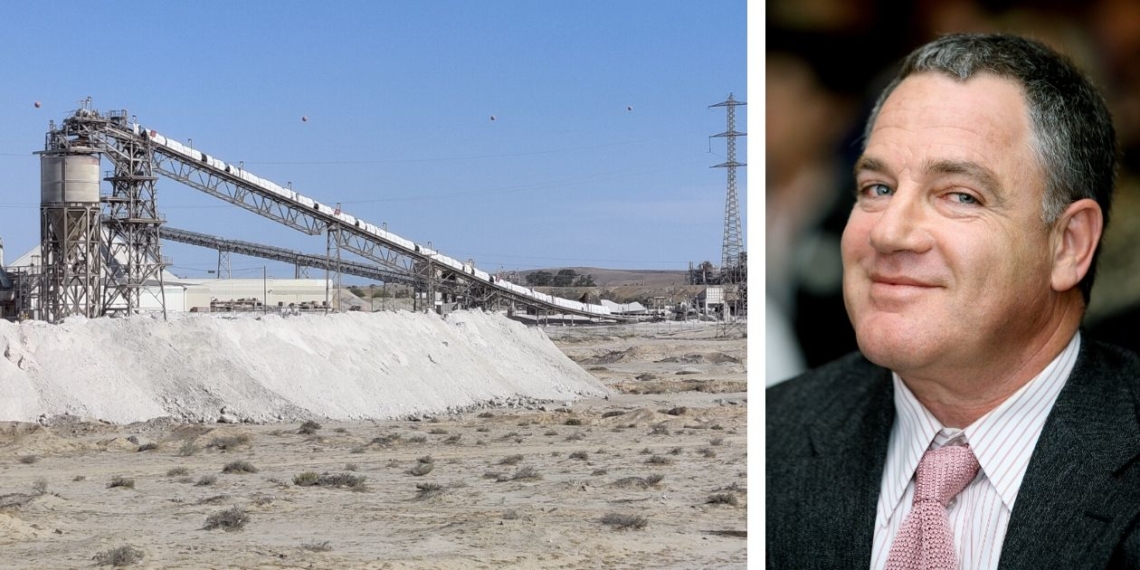 עידן עופר ושדה הכרייה במישור רותם
צילומים| משה שי, פלאש 90 ואוריאל גור דוד
