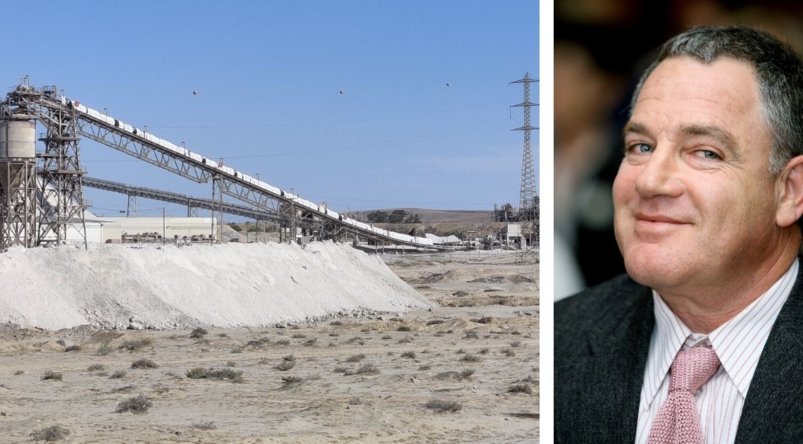 עידן עופר ושדה הכרייה במישור רותם
צילומים| משה שי, פלאש 90 ואוריאל גור דוד