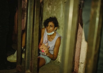 ניומן בכוך | צילום: בן קלמר