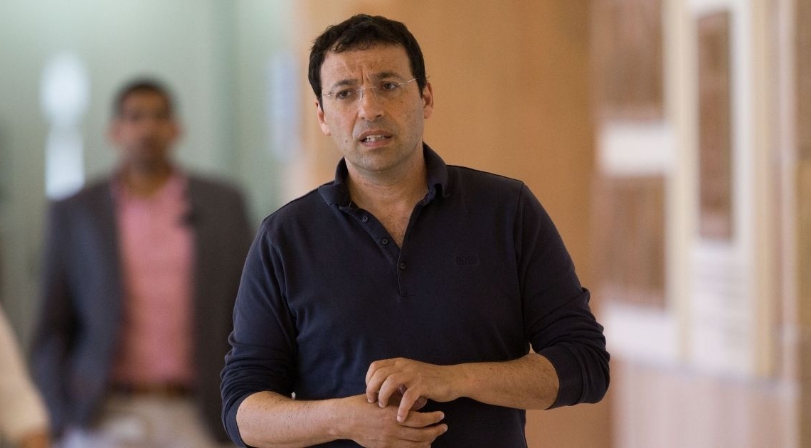 רביב דרוקר | צילום: יונתן סינדל, פלאש 90