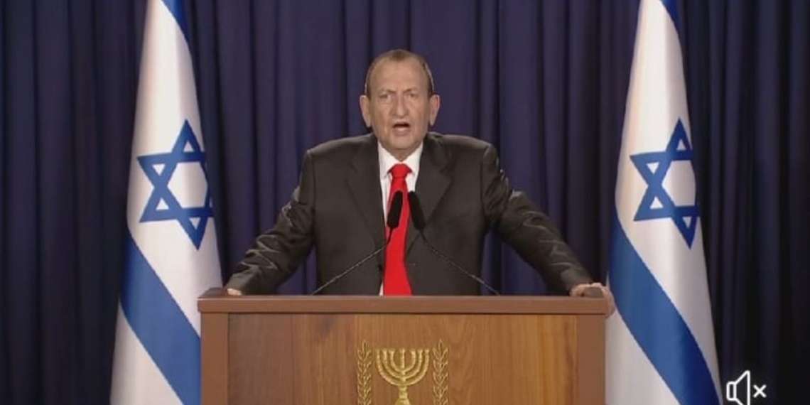 חולדאי בהכרזה על ריצתו לכנסת | צילום מסך עמוד הפייסבוק של חולדאי