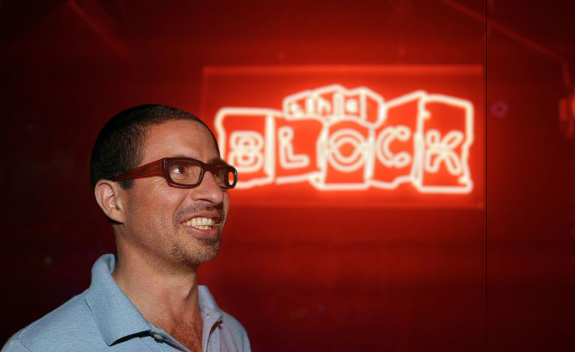 קסטיאל על רקע מועדון הבלוק | אילוסטרציה