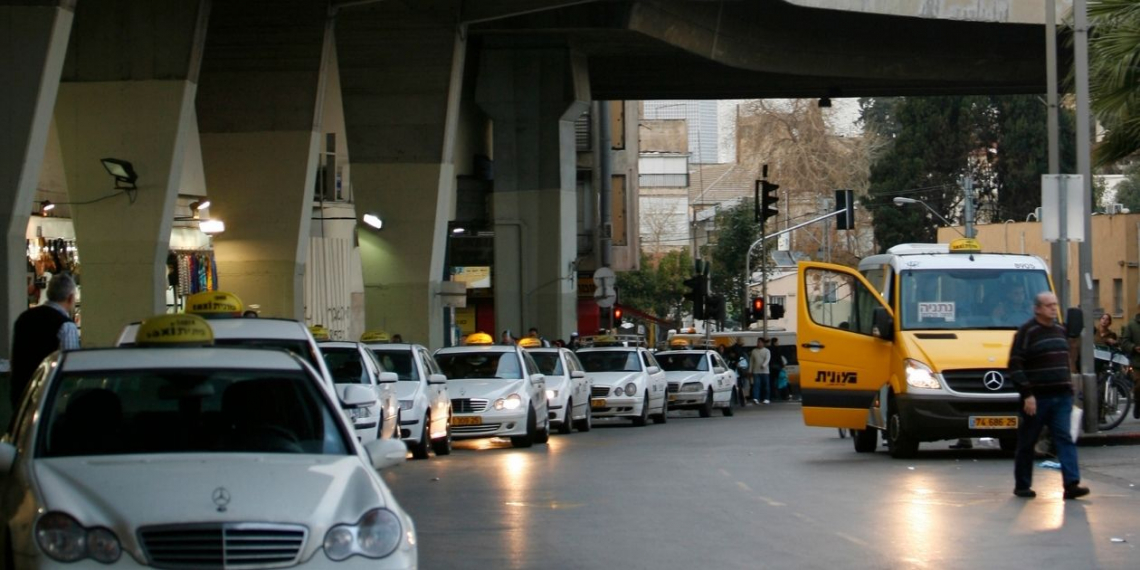 התחנה המרכזית בתל אביב. צילום: מרים אלסטר פלאש 90