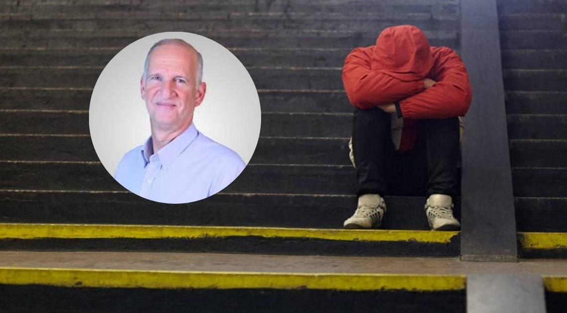 אילוסטרציה: שאטרסטוק, אלון אלרואי צילום מסך פייסבוק חבר מועצה נתניה