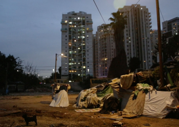 שכונת הארגזים | צילום: גיא עמיאל
