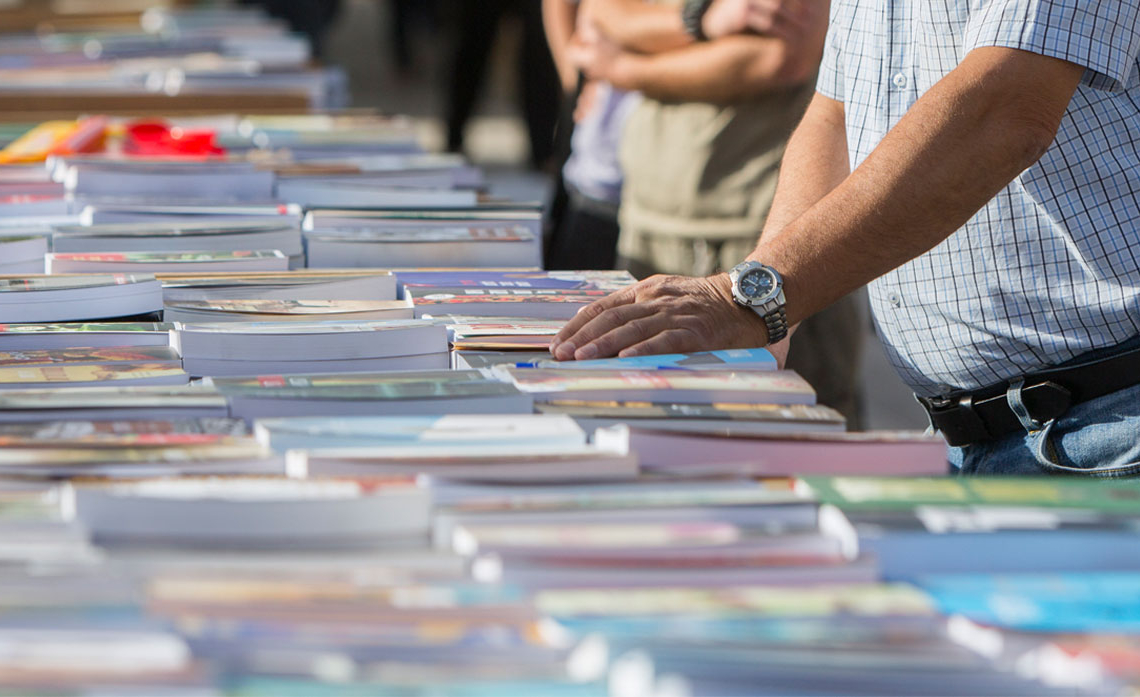 שבוע הספר | צילום: יונתן סינדל, פלאש 90