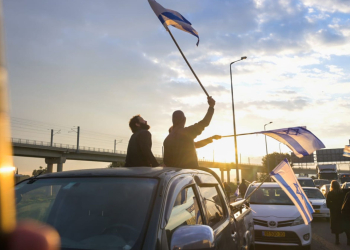 שיירת מחאה לרושלים | צילום: בן כהן