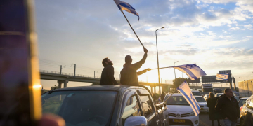 שיירת מחאה לרושלים | צילום: בן כהן