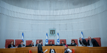 בג"ץ בדיון על "חוק טבריה" | צילום: יונתן זינדל, פלאש90