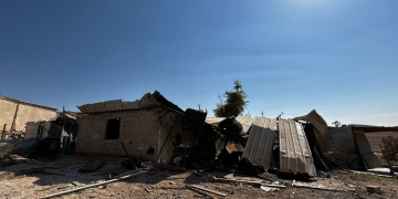 בית שנפגע מרקטה בכפר בדואי בדרום | צילום: מהרשתות לפי סעיף 27 א