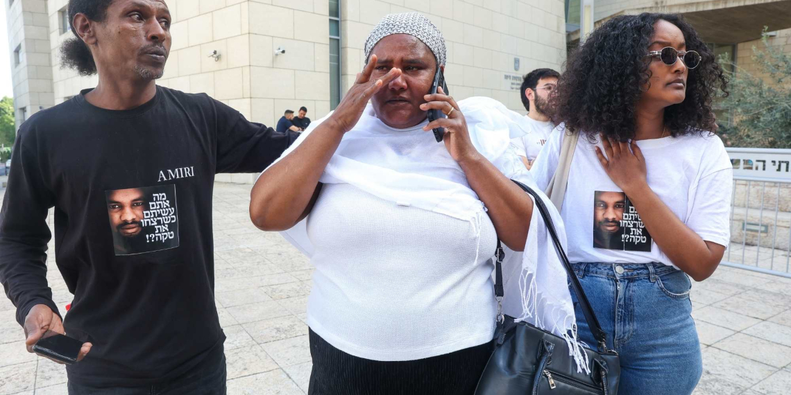 וובג'יג' טקה, אמו של סלומון אתמול לאחר שימוע הכרעת הדין | צילום: איתי רון