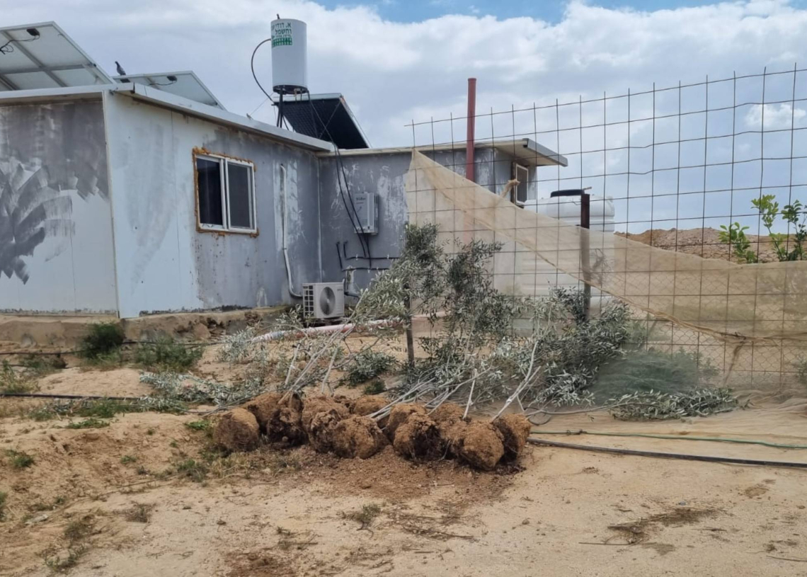 תיעוד הריסות בתים היום באל-פורעה