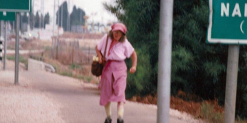 ההולכת מנהריה. צילום: ניר פישמן