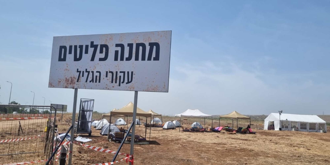 הירי מלבנון הולך וגובר ואיתו גם האדישות מצד הממשלה ושריה. מתחם המחאה הבוקר | צילום: דפני לידור