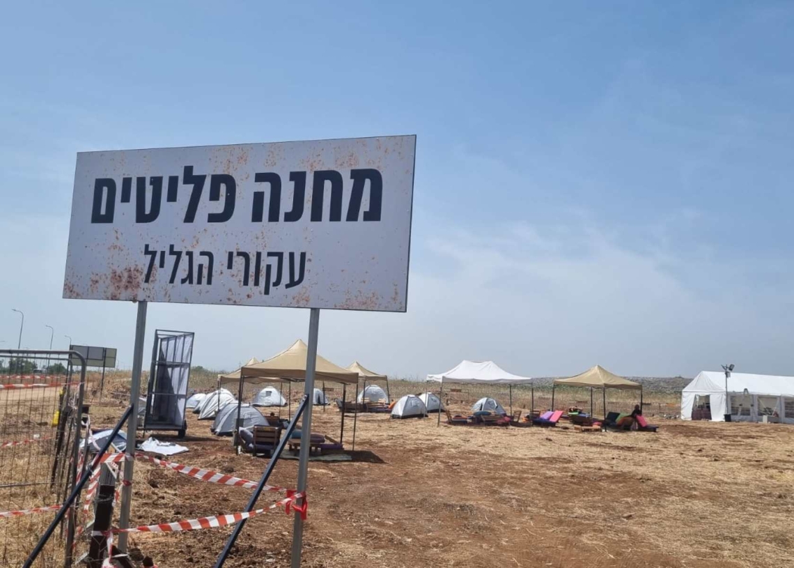 הירי מלבנון הולך וגובר ואיתו גם האדישות מצד הממשלה ושריה. מתחם המחאה הבוקר | צילום: דפני לידור