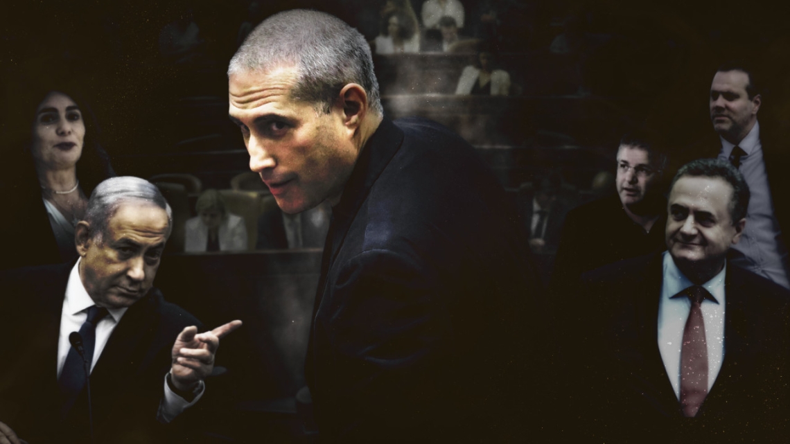 ח"כ חנוך מילביצקי (בחזית) עם בנימין נתניהו, מירי רגב, ישראל כץ, מיקי זוהר ויואב קיש (צילומים מקוריים: חיים גולדברג, הדס פרוש, יונתן זינדל, אבשלום ששוני ותומר נויברג, פלאש 90. עיבוד: אוהד סטון)