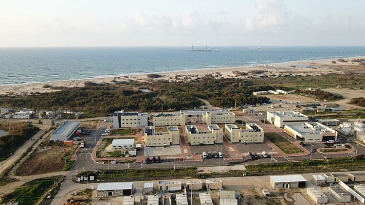 בסיס זיקים, שימוש לפי סעיף 27 א׳