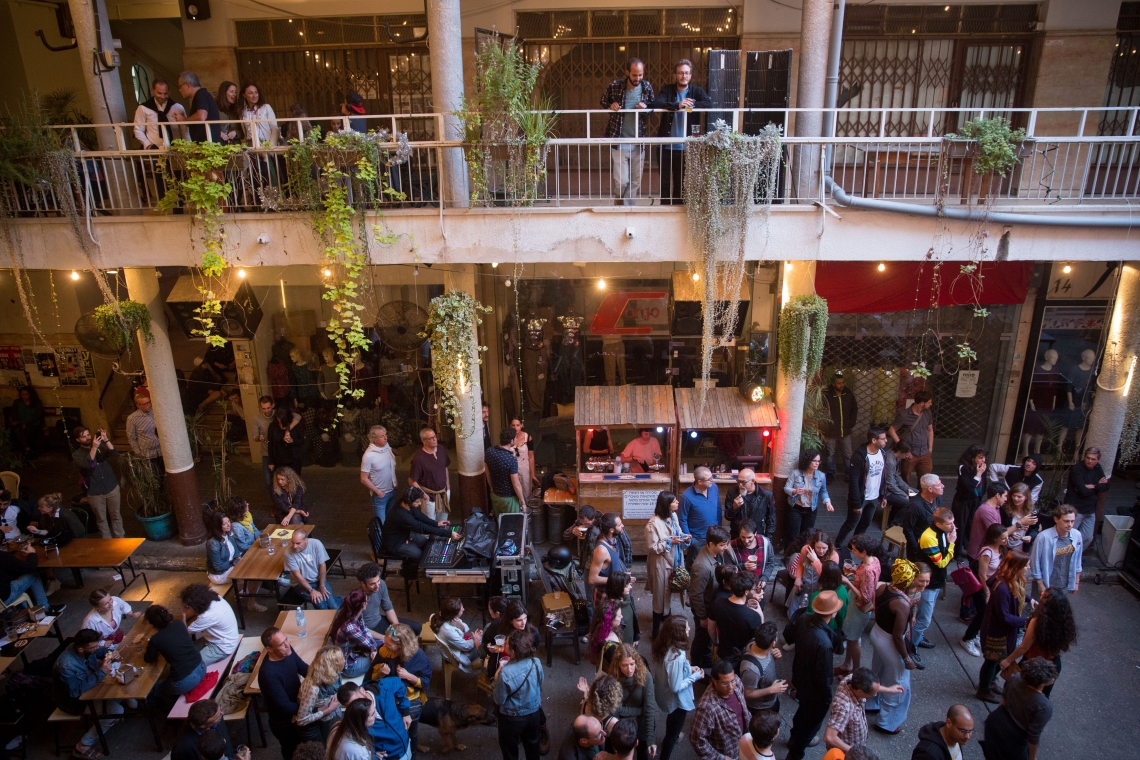 מוסד דרום תל-אביבי. צילום: פלאש 90