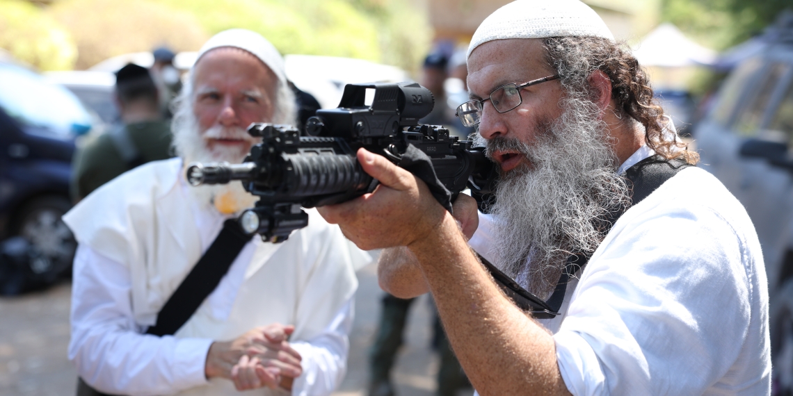 חברי כיתת הכוננות של צפת באימון שהתקיים בקיבוץ איילת השחר לקראת הכניסה הקרקעית ללבנון | צילום: דוד כהן, פלאש 90