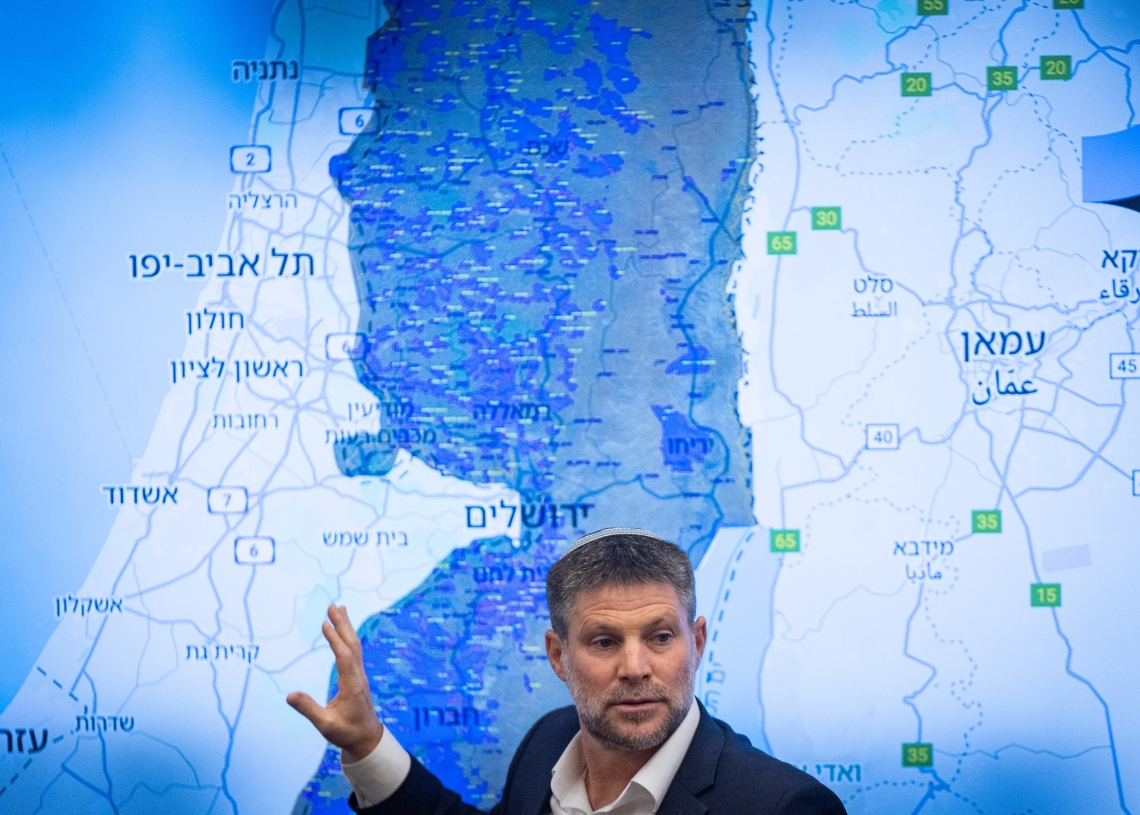 סמוטריץ׳ מציג את תוכנית הריבונות ביהודה ושומרון, מוקדם יותר החודש | צילום: יונתן סינדל, פלאש 90