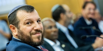 יונתן סינדל, פלאש 90