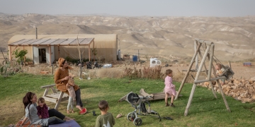 מתנחלים בבקעה. הביטחון של ילדים קטנים מוקרב על מזבח קדושת הארץ