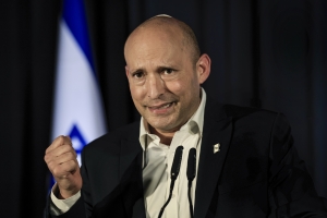 אריאל שורץ