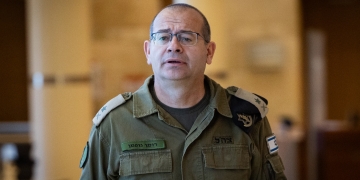 ראש המוסד, רומן גופמן. בתפקידו כמזכיר הצבאי של רה״מ קיבל לידיו את תוכנית הפעולה נגד ההשפעה הזרה. לפי הלשכה, זו לא הגיעה לנתניהו מעולם | צילום: פלאש 90