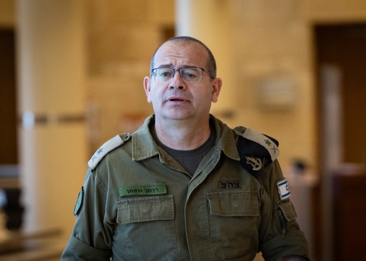 ראש המוסד, רומן גופמן. בתפקידו כמזכיר הצבאי של רה״מ קיבל לידיו את תוכנית הפעולה נגד ההשפעה הזרה. לפי הלשכה, זו לא הגיעה לנתניהו מעולם | צילום: פלאש 90