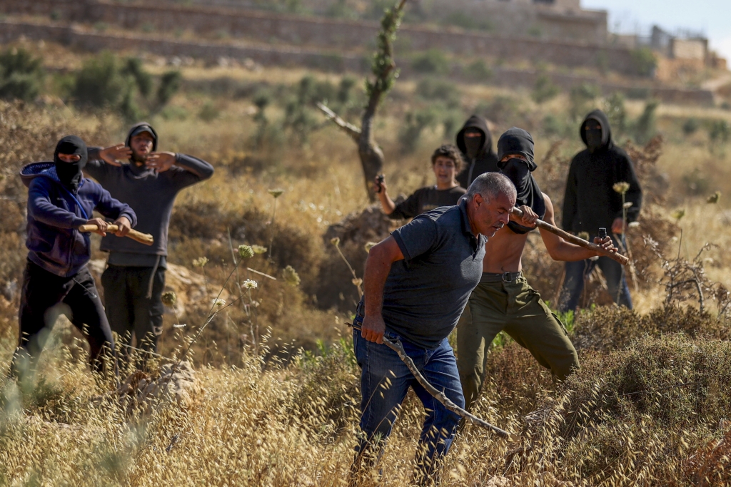 חודש בלבד אחרי שהוטלו עליהם סנקציות, בן גביר מזרים לצינור הכספים של החוות החלקאיות ביהודה ושומרון 4 מיליון ₪